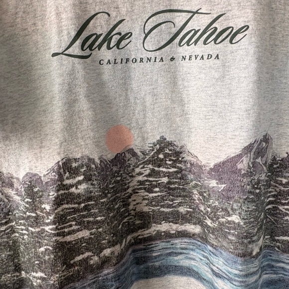 Abercrombie & Fitch Lake Tahoe Oversized Graphic Tee - Picture 4 of 5
